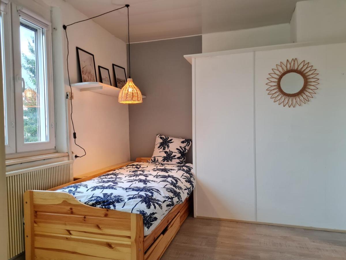 Les Chouchous Du Ried 2 Lägenhet Saasenheim Exteriör bild