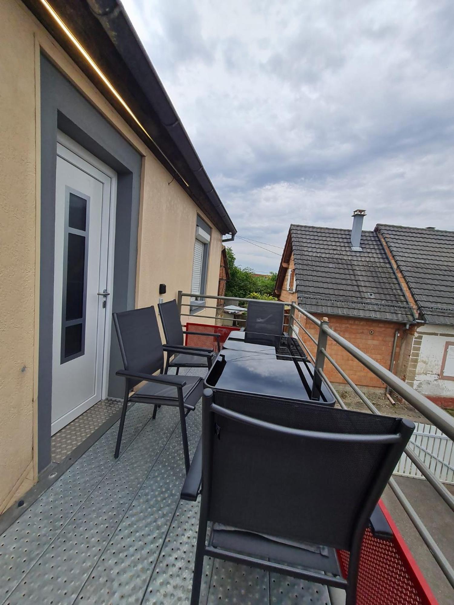 Les Chouchous Du Ried 2 Lägenhet Saasenheim Exteriör bild